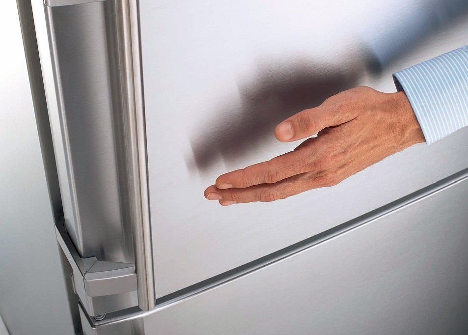 Почему нагреваются боковые стенки холодильника